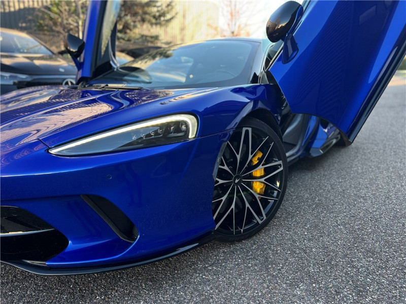 MCLAREN MCLAREN GT V8 4.0 620 CH de 2023 avec 1 254 km | Occasion proche Lyon