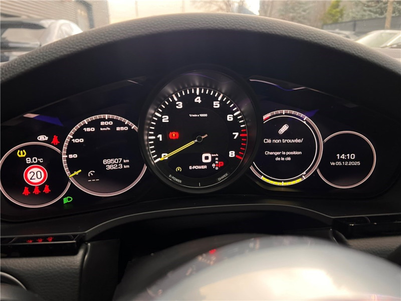 PORSCHE CAYENNE E-HYBRID 3.0 V6 462 CH TIPTRONIC BVA de 2021 avec 69 000 km | Occasion proche Lyon