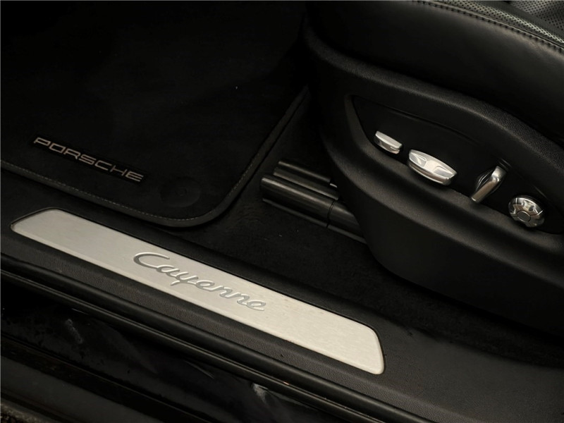 PORSCHE CAYENNE E-HYBRID 3.0 V6 462 CH TIPTRONIC BVA de 2021 avec 69 000 km | Occasion proche Lyon