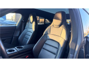 PORSCHE TAYCAN 4 476 CH de 2023 avec 76 000 km | Occasion proche Lyon