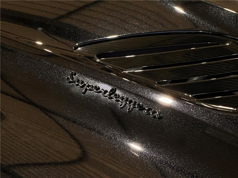 ASTON MARTIN DBS 5.2 BITURBO V12 de 2019 avec 40 700 km | Occasion proche Lyon