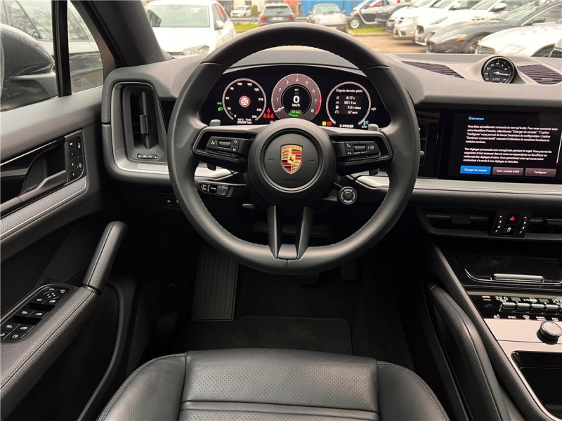 PORSCHE CAYENNE E-HYBRID 3.0 V6 470 CH TIPTRONIC BVA de 2024 avec 21 000 km | Occasion proche Lyon