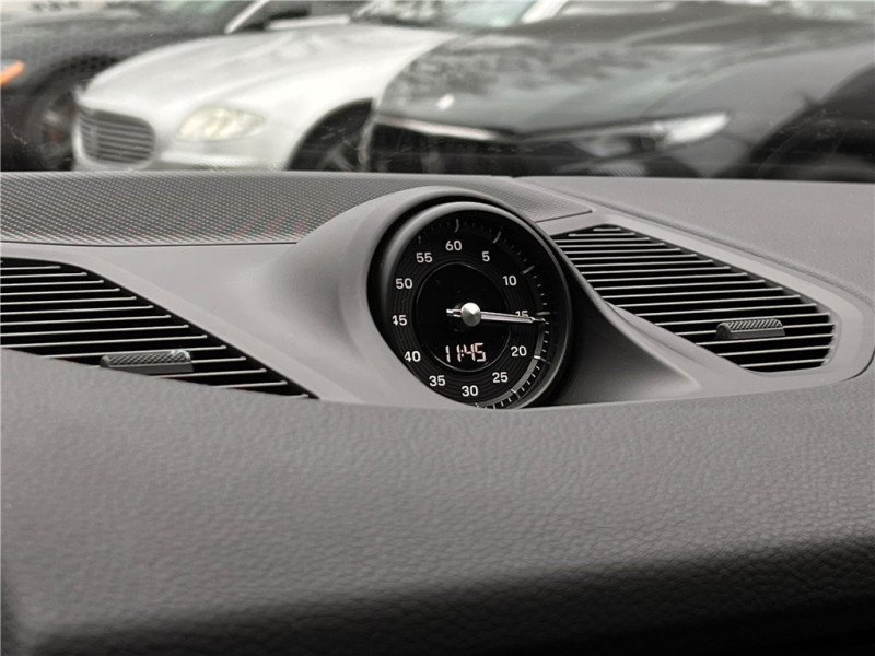 PORSCHE CAYENNE E-HYBRID 3.0 V6 470 CH TIPTRONIC BVA de 2024 avec 21 000 km | Occasion proche Lyon