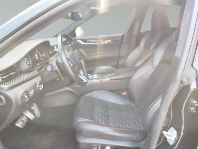 MASERATI QUATTROPORTE V8 580 CH de 2023 avec 7 200 km | Occasion proche Lyon