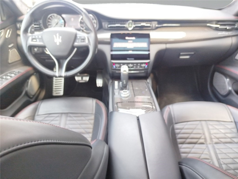 MASERATI QUATTROPORTE V8 580 CH de 2023 avec 7 200 km | Occasion proche Lyon