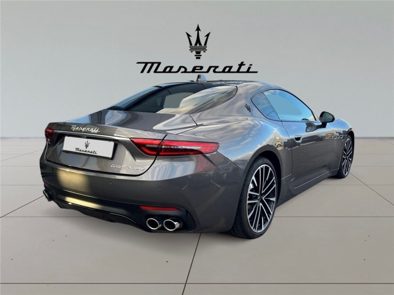MASERATI GRANTURISMO V6 490 de 2025 avec 8 000 km | Occasion proche Lyon