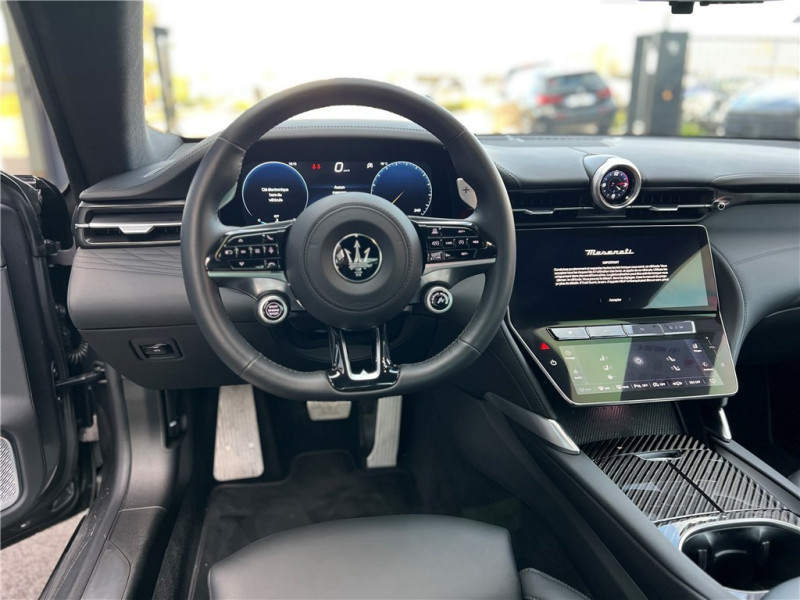 MASERATI GRANTURISMO V6 490 de 2025 avec 8 000 km | Occasion proche Lyon