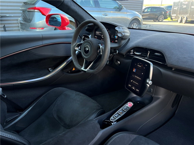 MCLAREN MCLAREN ARTURA V6 3.0 680CH de 2023 avec 10 050 km | Occasion proche Lyon