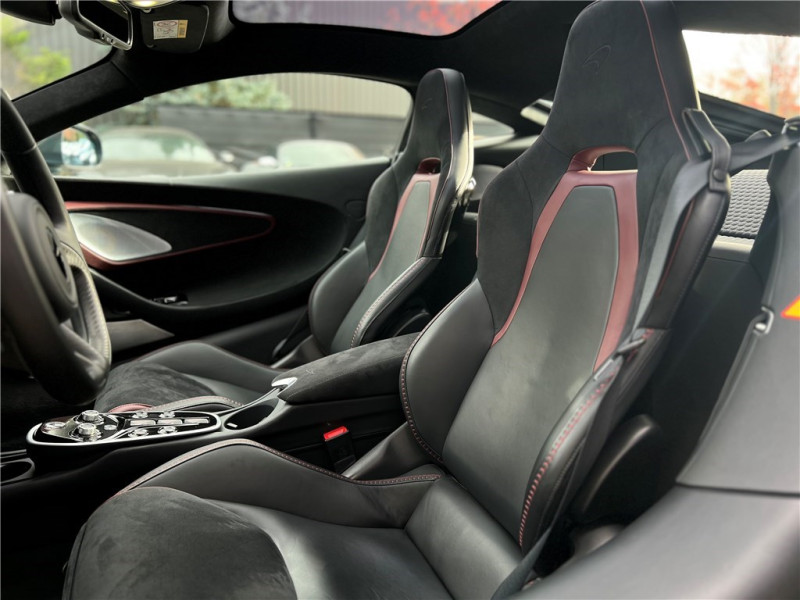 MCLAREN GT V8 4.0 620 CH de 2023 avec 5 700 km | Occasion proche Lyon