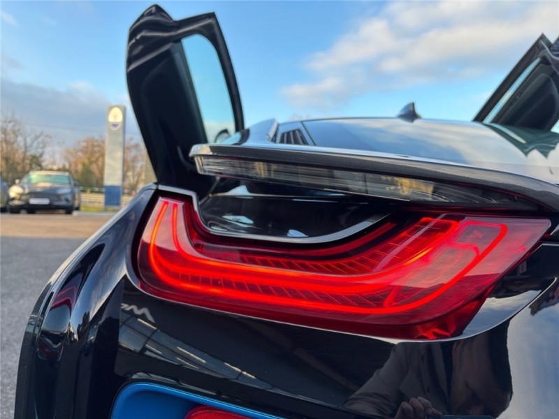 BMW i8 362 CH de 2015 avec 61 800 km | Occasion proche Lyon