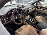 PORSCHE CAYENNE E-HYBRID 4.0 V8 680 CH TIPTRONIC BVA de 2022 avec 38 900 km | Occasion proche Lyon