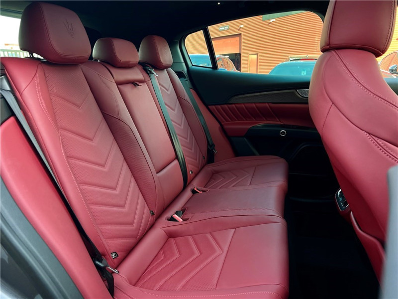 MASERATI GRECALE 410 KW de 2025 avec 12 000 km | Occasion proche Lyon