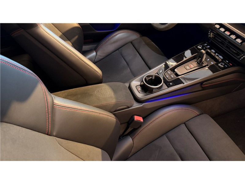 PORSCHE 911 CARRERA 4 CABRIOLET 3.0I 480 PDK de 2022 avec 14 160 km | Occasion proche Lyon