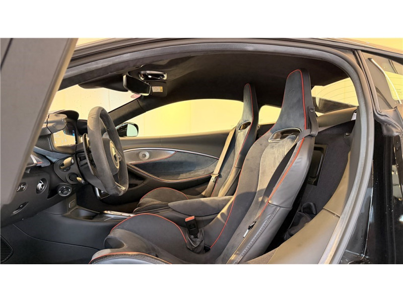 MCLAREN MCLAREN ARTURA V6 3.0 680CH de 2024 avec 9 658 km | Occasion proche Lyon