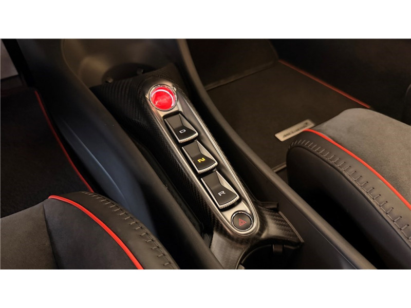 MCLAREN MCLAREN ARTURA V6 3.0 680CH de 2024 avec 9 658 km | Occasion proche Lyon