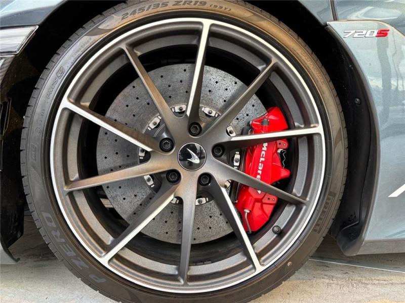 MCLAREN MCLAREN 720S V8 4.0 720 CH de 2023 avec 5 200 km | Occasion proche Lyon
