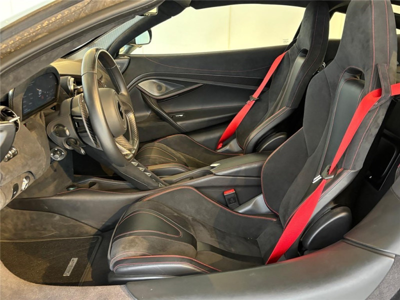 MCLAREN MCLAREN 720S V8 4.0 720 CH de 2023 avec 5 200 km | Occasion proche Lyon