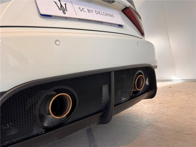 MASERATI GRANTURISMO 4.7 V8 460 de 2013 avec 25 000 km | Occasion proche Lyon