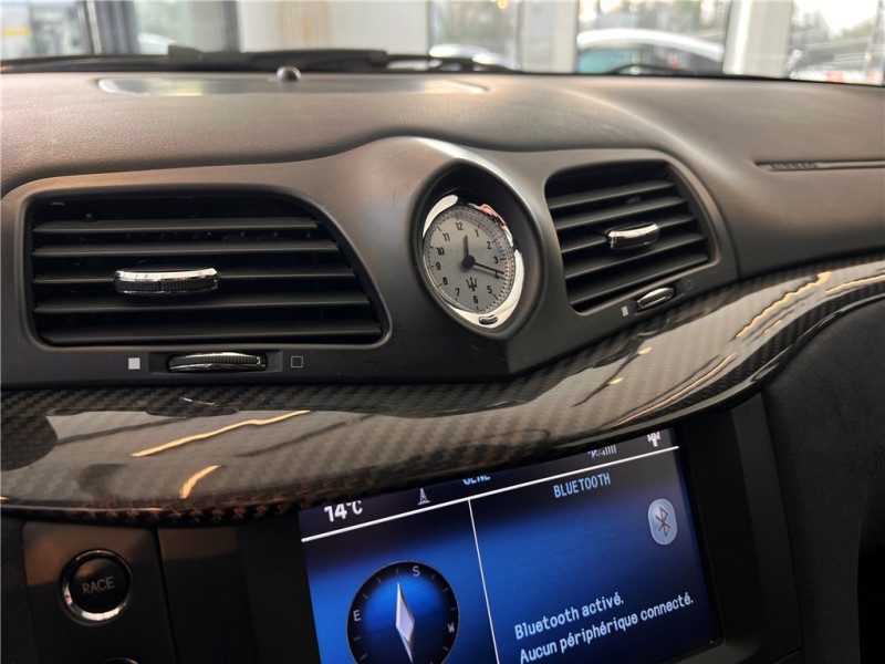 MASERATI GRANTURISMO 4.7 V8 460 de 2013 avec 25 000 km | Occasion proche Lyon