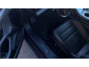 PORSCHE TAYCAN 4 476 CH de 2023 avec 77 984 km | Occasion proche Lyon