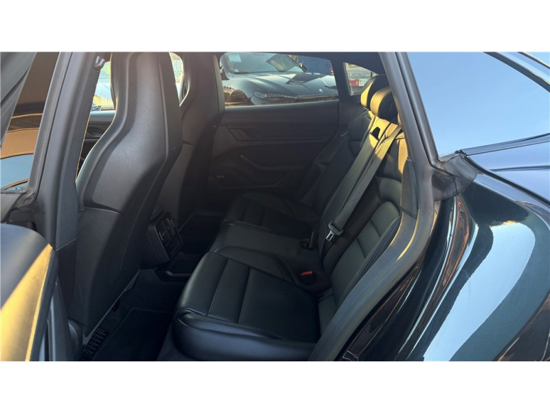 PORSCHE TAYCAN 4 476 CH de 2023 avec 77 984 km | Occasion proche Lyon