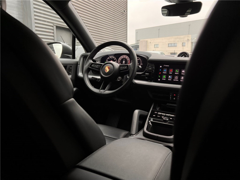 PORSCHE CAYENNE E-HYBRID 3.0 V6 470 CH TIPTRONIC BVA de 2024 avec 21 000 km | Occasion proche Lyon