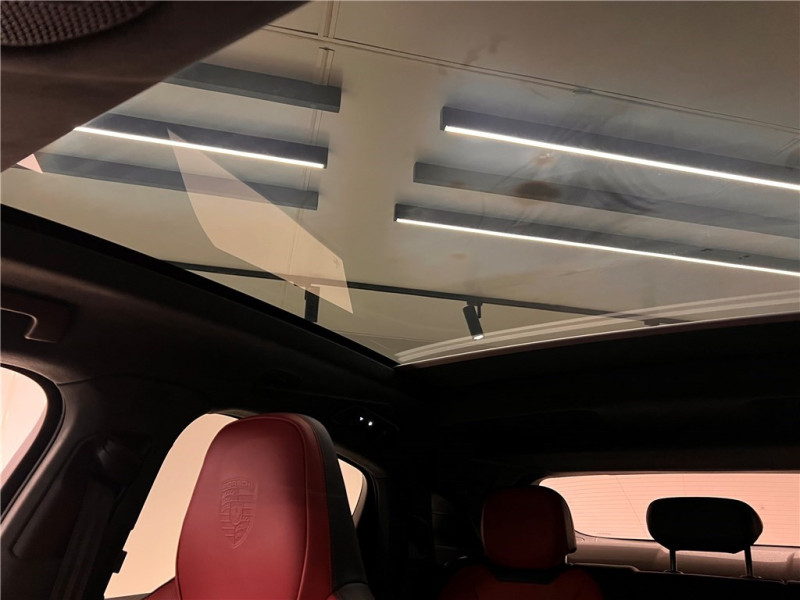 PORSCHE CAYENNE E-HYBRID 4.0 V8 739 CH de 2024 avec 10 km | Neuf proche Lyon