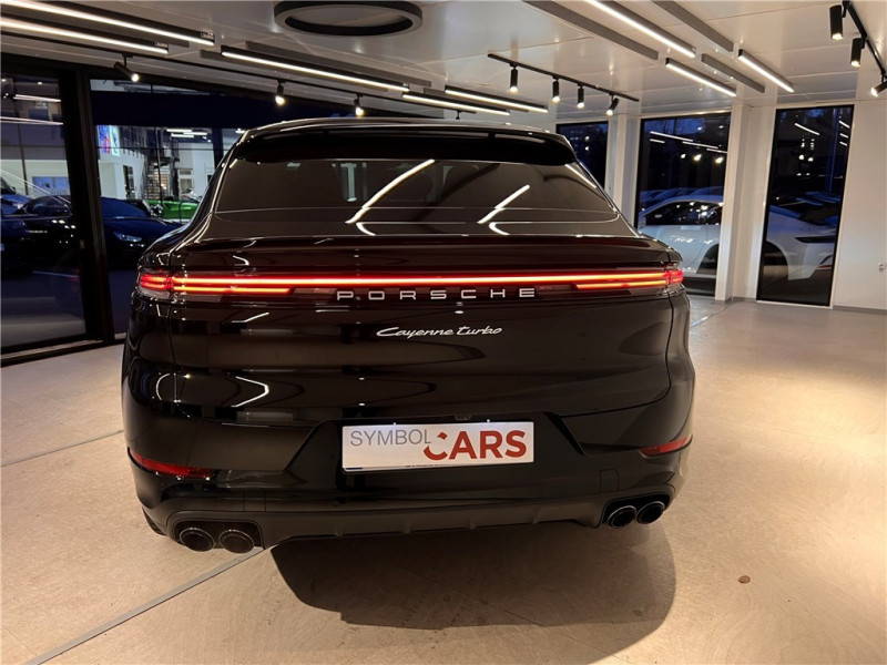 PORSCHE CAYENNE E-HYBRID 4.0 V8 739 CH de 2024 avec 35 000 km | Occasion proche Lyon