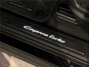 PORSCHE CAYENNE E-HYBRID 4.0 V8 739 CH de 2024 avec 35 000 km | Occasion proche Lyon