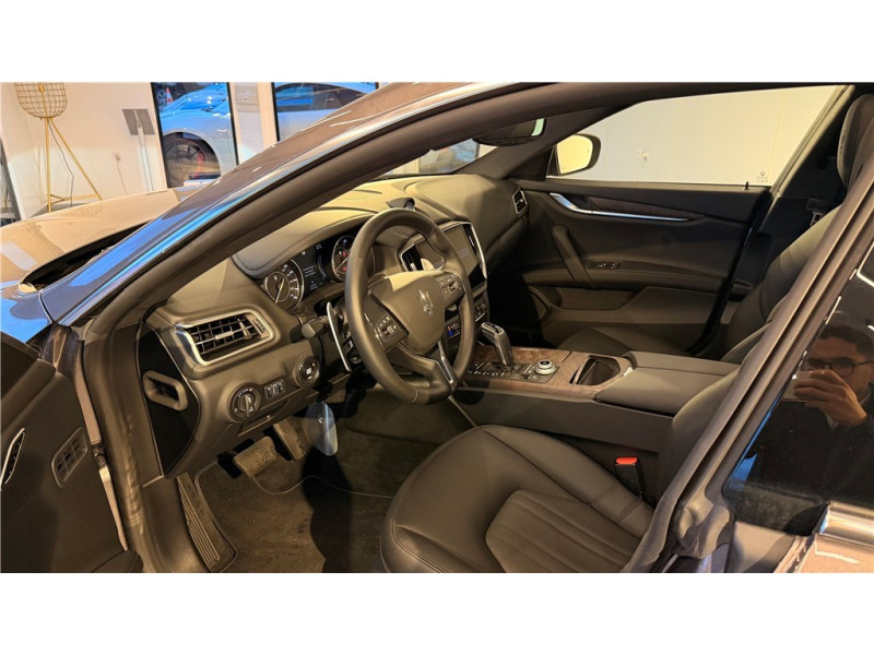 MASERATI GHIBLI L4 330 CH HYBRID de 2022 avec 2 650 km | Occasion proche Lyon