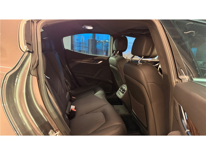 MASERATI GHIBLI L4 330 CH HYBRID de 2022 avec 2 650 km | Occasion proche Lyon