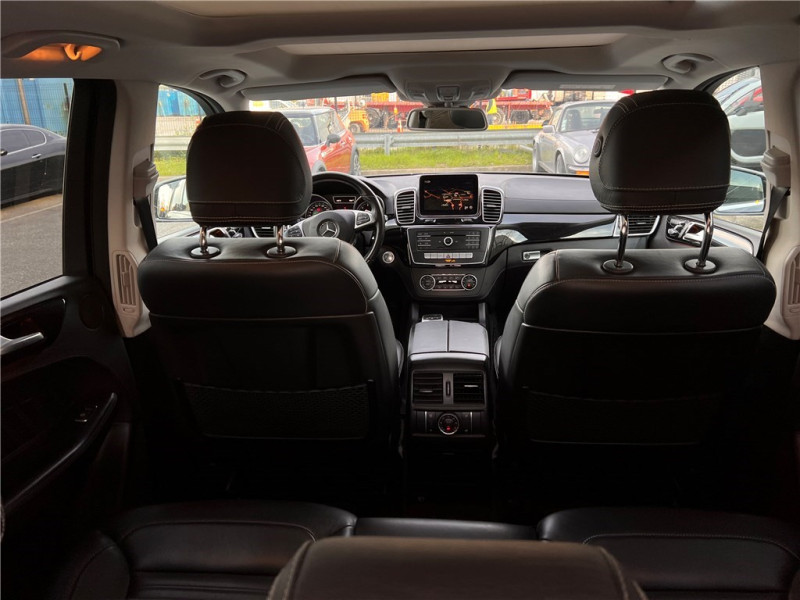 MERCEDES GLE 500 E 7G-TRONIC PLUS 4MATIC de 2018 avec 107 000 km | Occasion proche Lyon