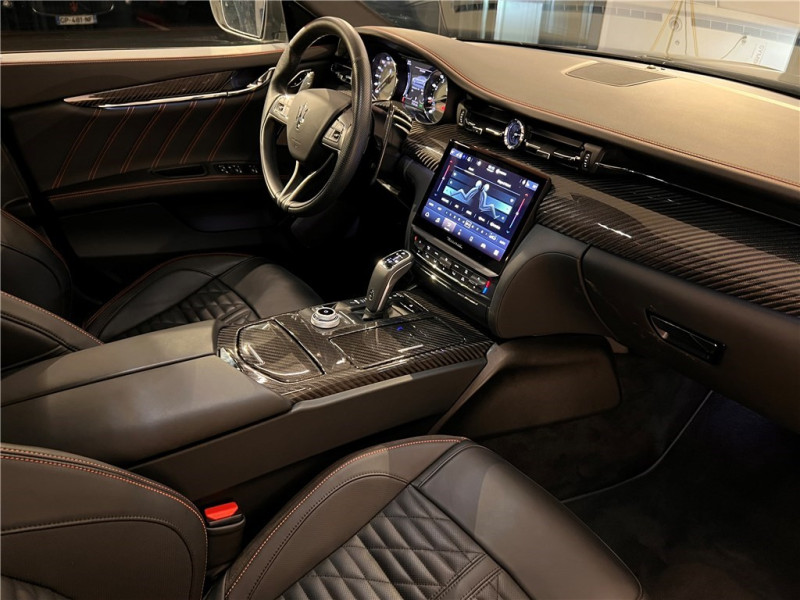 MASERATI QUATTROPORTE V8 580 CH de 2023 avec 7 200 km | Occasion proche Lyon