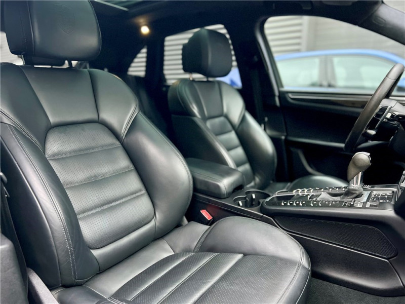 PORSCHE MACAN TURBO 3.0 440 CH de 2019 avec 137 987 km | Occasion proche Lyon