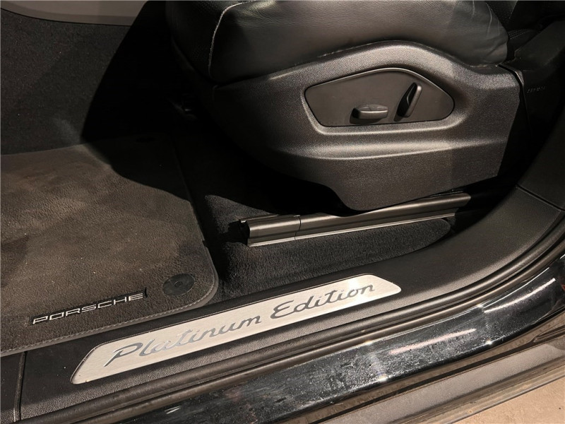 PORSCHE CAYENNE E-HYBRID 3.0 V6 462 CH TIPTRONIC BVA de 2022 avec 93 000 km | Occasion proche Lyon