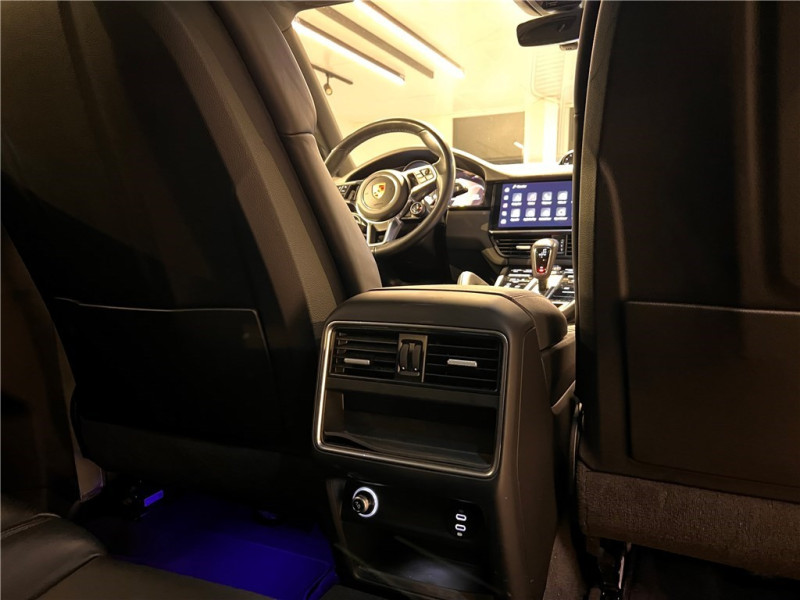 PORSCHE CAYENNE E-HYBRID 3.0 V6 462 CH TIPTRONIC BVA de 2022 avec 93 000 km | Occasion proche Lyon