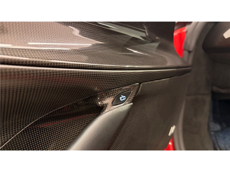 FERRARI SF90 4.0 V8 780 CH PHEV de 2023 avec 30 500 km | Occasion proche Lyon