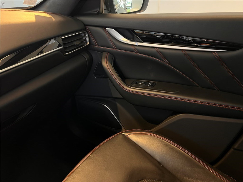 MASERATI LEVANTE V6 350 CH de 2019 avec 72 000 km | Occasion proche Lyon