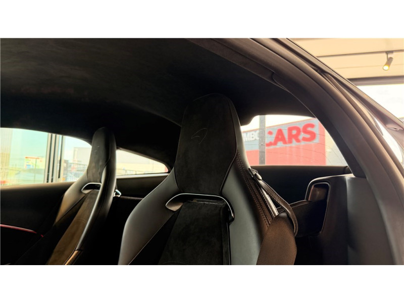 MCLAREN MCLAREN ARTURA V6 3.0 680CH de 2023 avec 10 050 km | Occasion proche Lyon