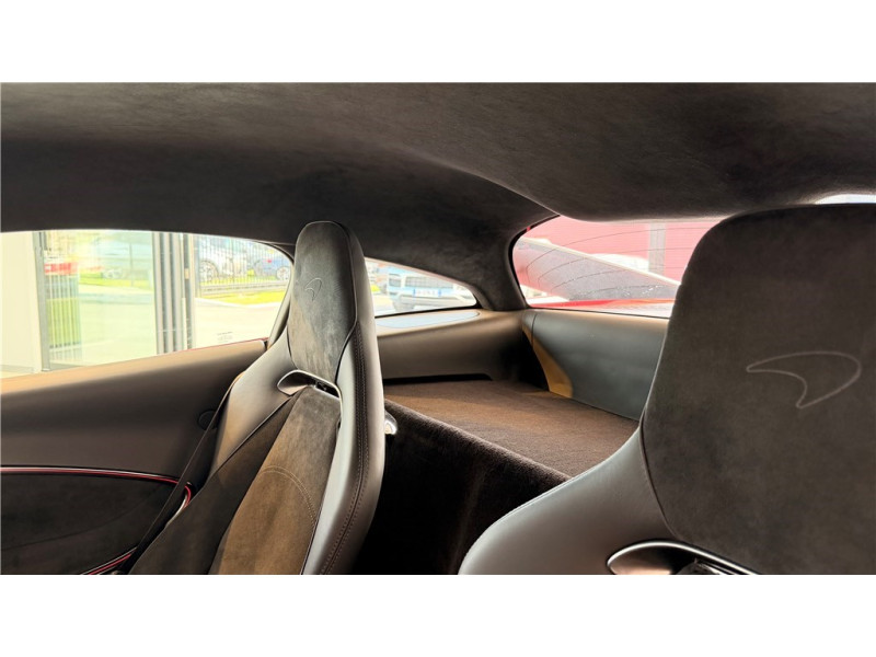 MCLAREN MCLAREN ARTURA V6 3.0 680CH de 2023 avec 10 050 km | Occasion proche Lyon