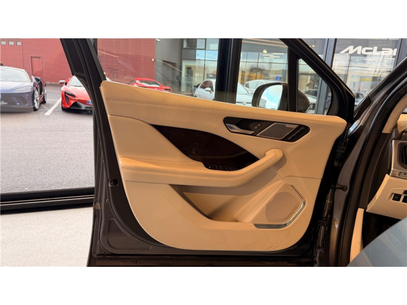 JAGUAR I-PACE AWD 90KWH de 2019 avec 69 900 km | Occasion proche Lyon