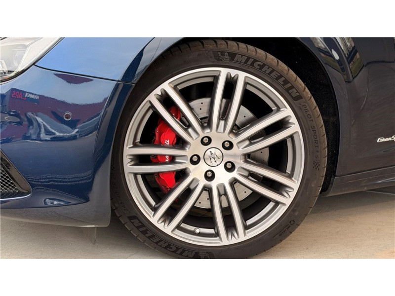 MASERATI GHIBLI 3.0 V6 BI-TURBO 430 S Q4 de 2020 avec 61 000 km | Occasion proche Lyon
