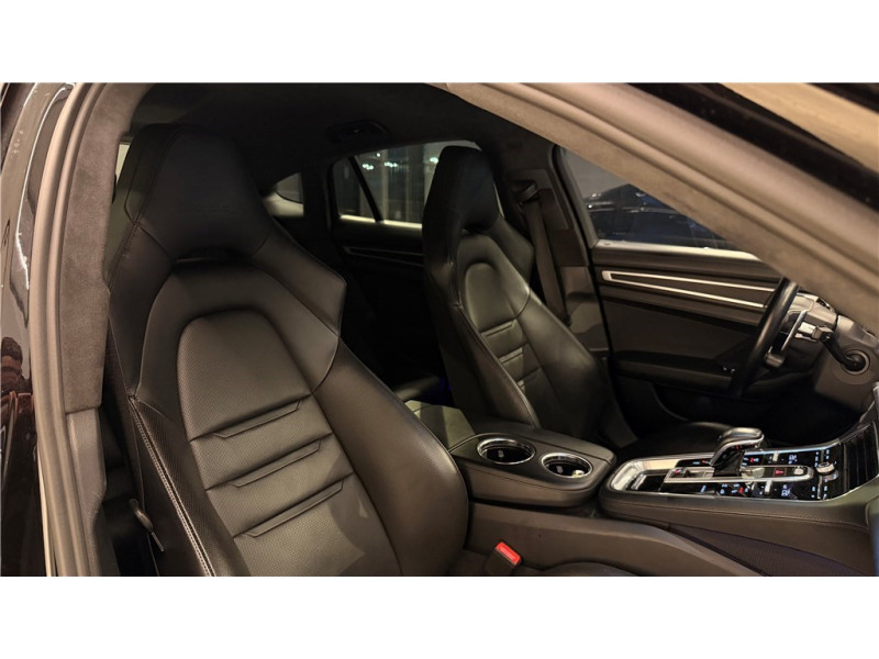 PORSCHE PANAMERA TURBO S V8 4.0 680 PDK de 2019 avec 95 000 km | Occasion proche Lyon