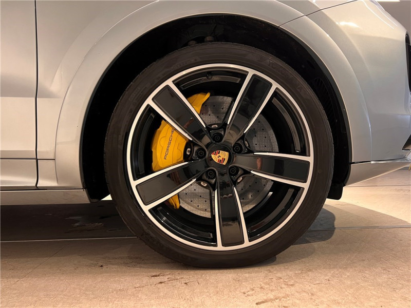 PORSCHE CAYENNE E-HYBRID 4.0 V8 680 CH TIPTRONIC BVA de 2020 avec 100 000 km | Occasion proche Lyon