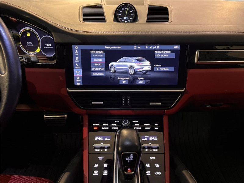 PORSCHE CAYENNE E-HYBRID 4.0 V8 680 CH TIPTRONIC BVA de 2020 avec 100 000 km | Occasion proche Lyon