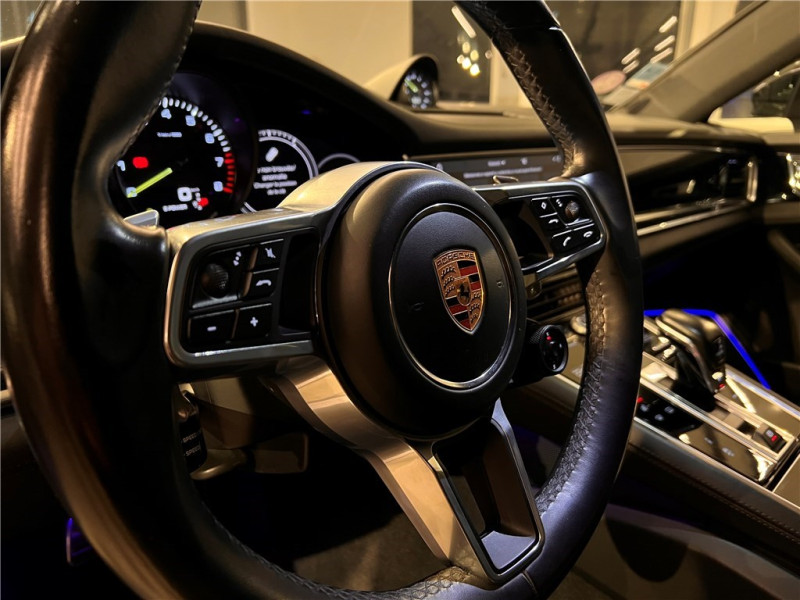 PORSCHE PANAMERA 4 V6 3.0 462 de 2018 avec 131 000 km | Occasion proche Lyon