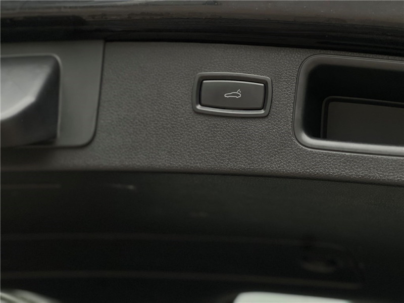 PORSCHE MACAN TURBO 3.0 440 CH de 2019 avec 139 051 km | Occasion proche Lyon