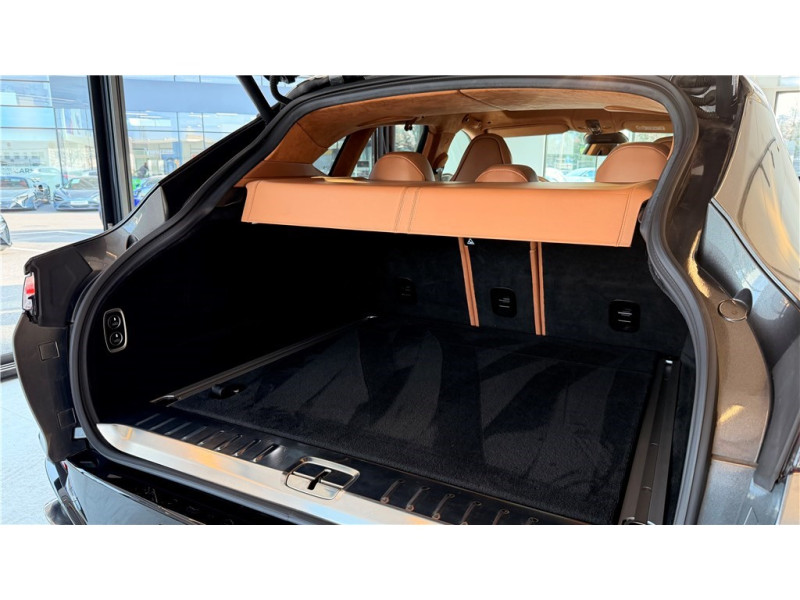 ASTON MARTIN DBX 4.0 BITURBO V8 de 2021 avec 39 800 km | Occasion proche Lyon