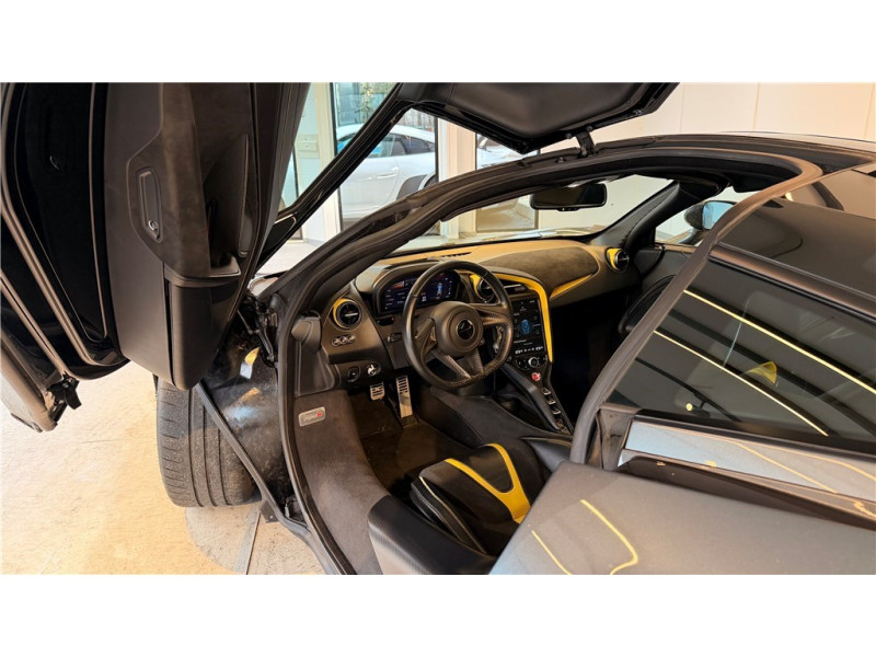 MCLAREN MCLAREN 720S V8 4.0 720 CH de 2017 avec 30 950 km | Occasion proche Lyon