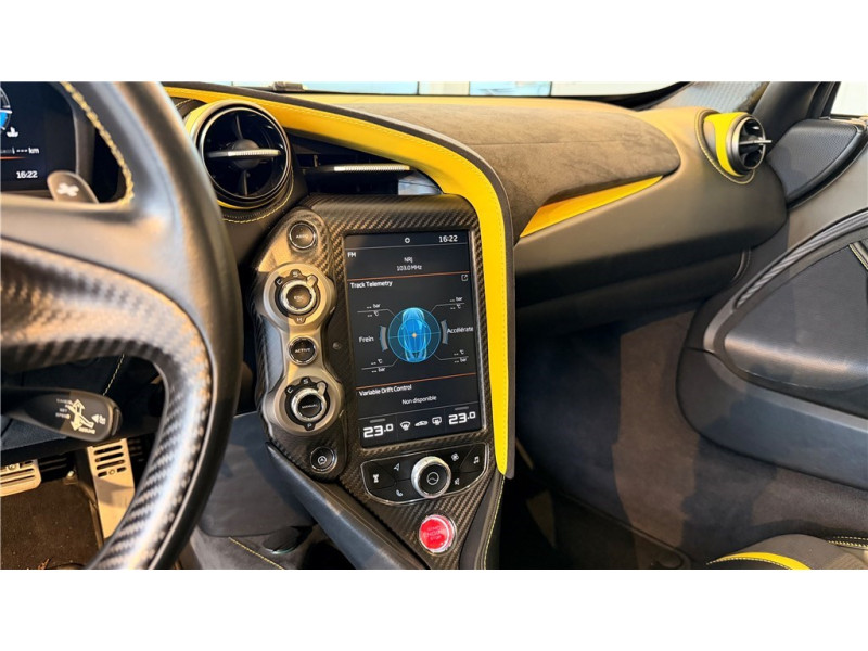MCLAREN MCLAREN 720S V8 4.0 720 CH de 2017 avec 30 950 km | Occasion proche Lyon